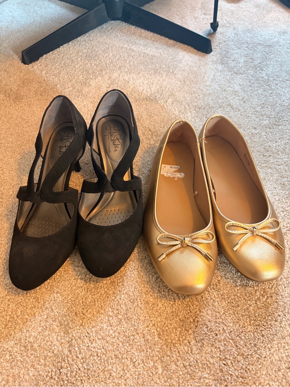 8.5 Wide Dress Shoe Lot